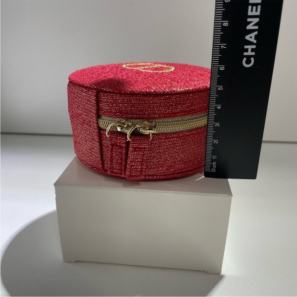 Dior beauty gift cosmetic case - Picture 9 of 11